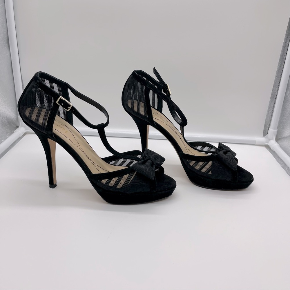 Kate Spade ♠️ New York Black Bow striped heels. Size 6 1/2 Pumps Kitten Peep Toe